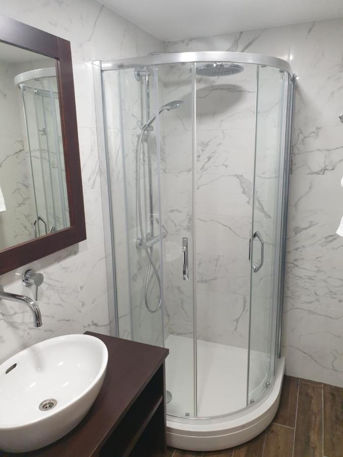 לייפאז'ה Marbeo 5 Star Luxury Suites - Elkonu מראה חיצוני תמונה